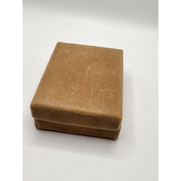 Vintage Steiger’s Gold Tone Flower Pendant Necklace in Original Box - Picture 3 of 6